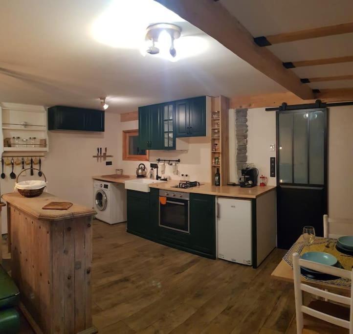 Studio En Lisiere De Foret Bramans Екстер'єр фото